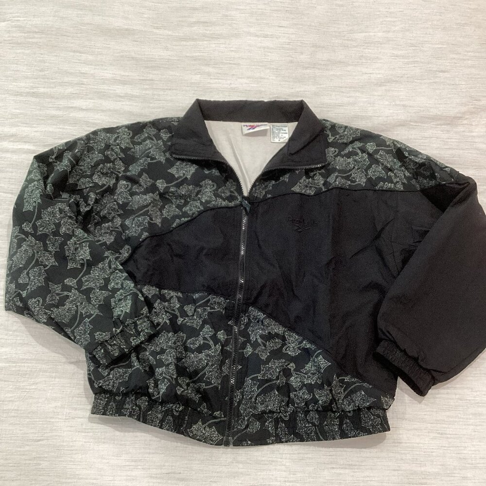 Vintage Black and White Reebok Zip-up Nylon Warm-up Jacket - Medium